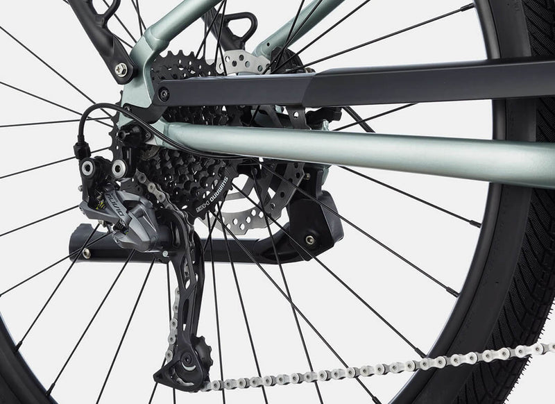 Load image into Gallery viewer, Cannondale Adventure Neo 2 EQ Electric City Bike Gears
