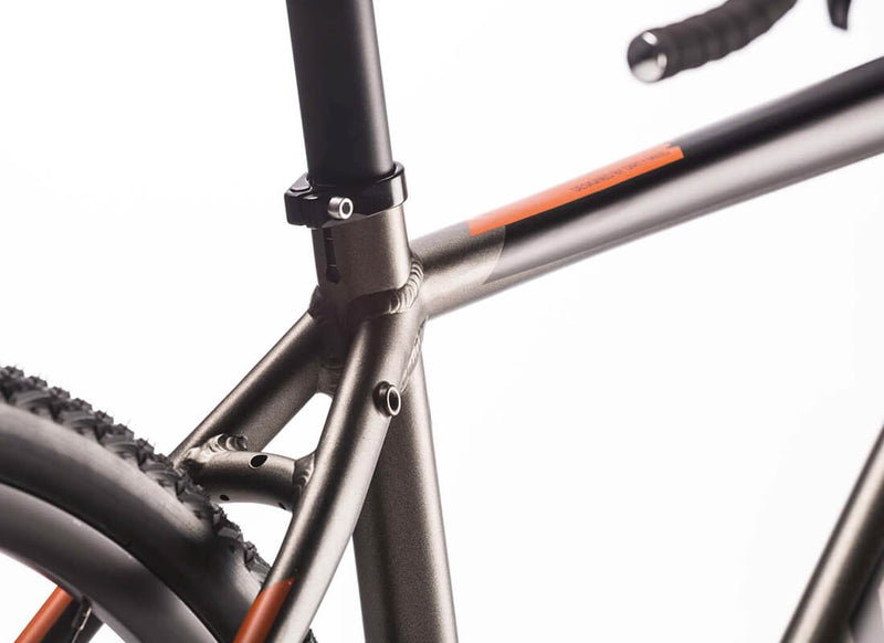 Load image into Gallery viewer, Drag Sterrato 3.0 Claris Gravel Bike Seat Post Details
