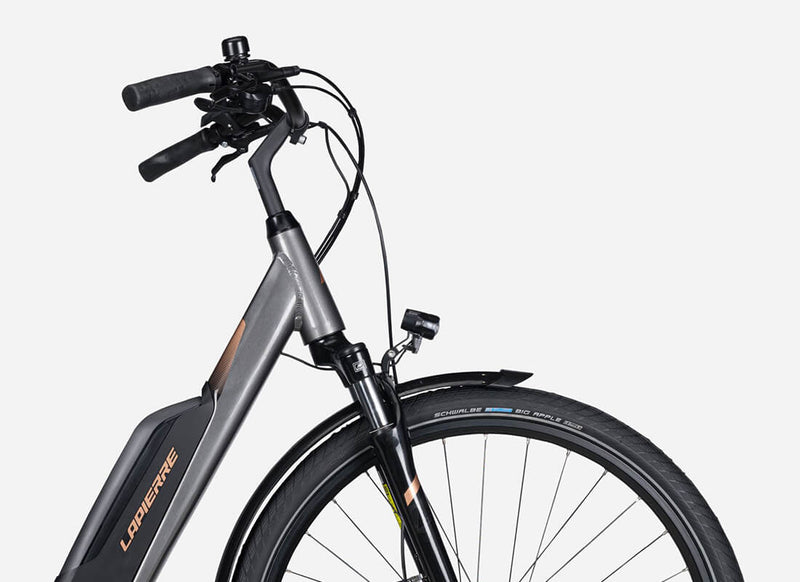 Load image into Gallery viewer, Lapierre e-Urban 3.4 Low Step Unisex Electric City Bike Front Details
